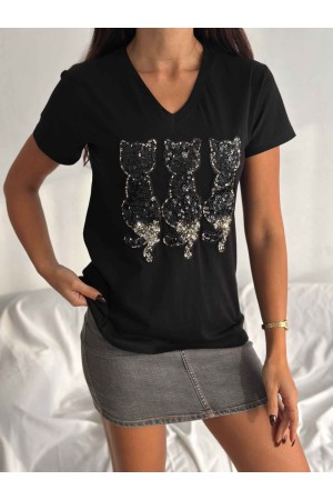 222200 black T shirts