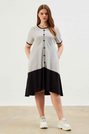 222365 patterned DRESS