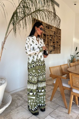 222804 patterned Pants suit