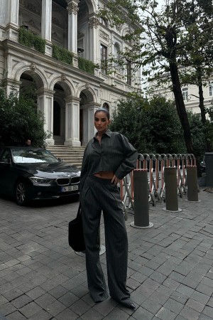 222932 TOPTAN GRİ PANTOLON TAKIM