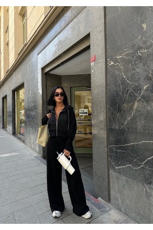 222957 TOPTAN SİYAH EŞOFMAN TAKIM