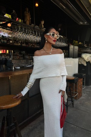 223016 TOPTAN BEYAZ ELBİSE