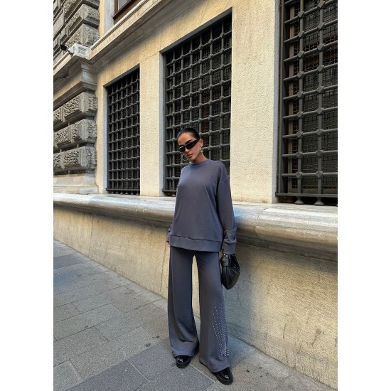 223018 TOPTAN GRİ EŞOFMAN TAKIM