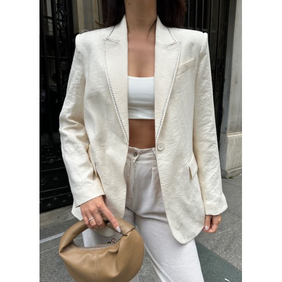 223048 TOPTAN BEYAZ CEKET