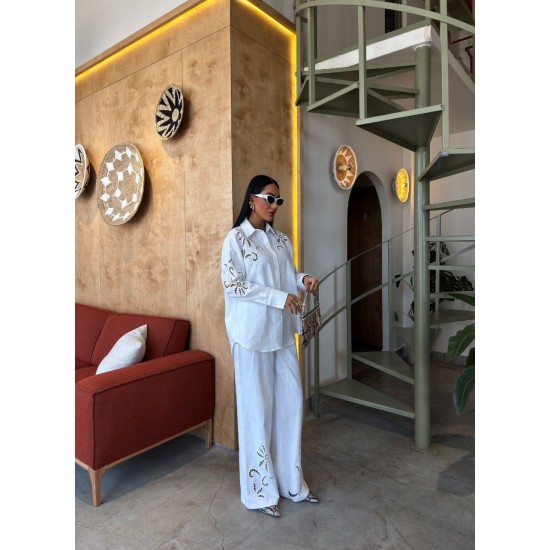 223143 TOPTAN BEYAZ PANTOLON TAKIM