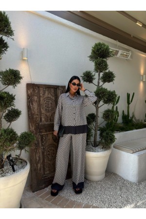 223182 TOPTAN DESENLİ PANTOLON TAKIM