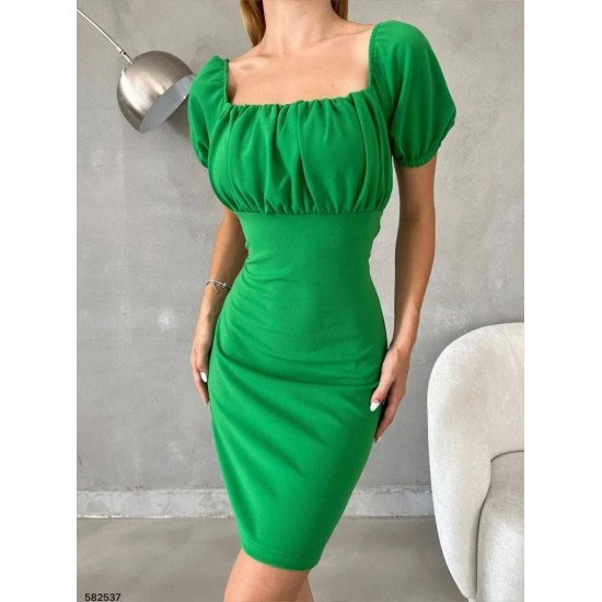 223351 GREEN DRESS
