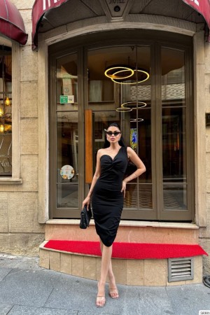 223401 black Evening dress