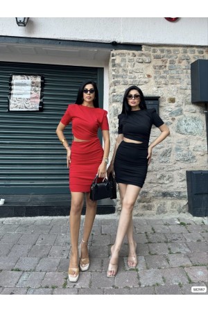 223593 TOPTAN KIRMIZI ELBİSE