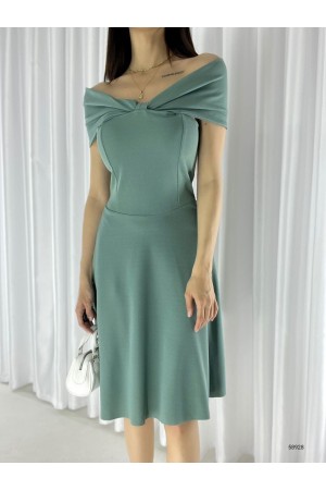 223708 TOPTAN SU YEŞİL ELBİSE