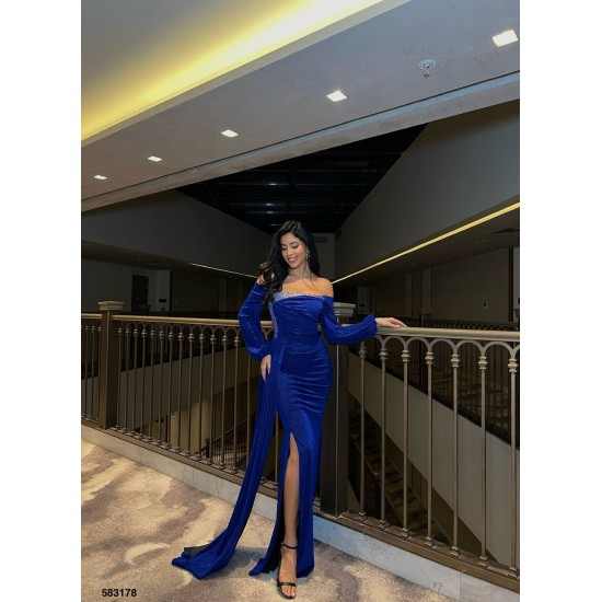 223810 Saxe Evening dress