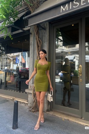 223830 GREEN DRESS