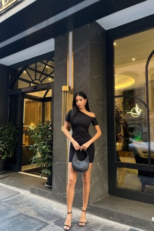 223889 TOPTAN SİYAH ELBİSE