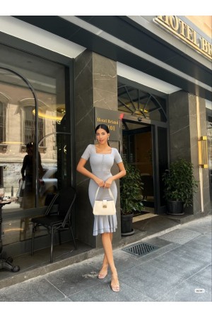 223892 TOPTAN GRİ ELBİSE