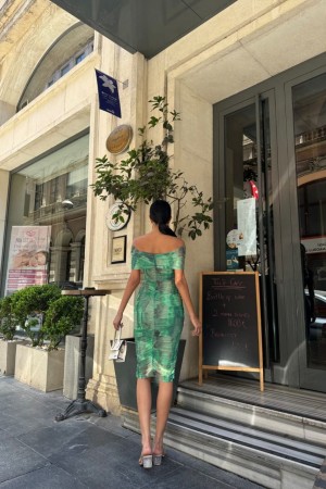 223942 patterned DRESS