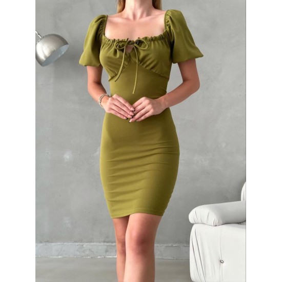 224079 GREEN DRESS