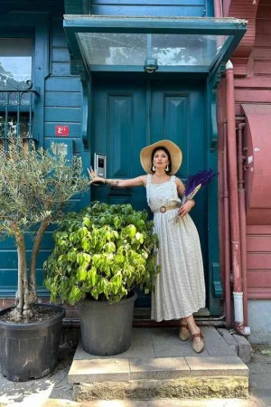 224639 TOPTAN EKRU ELBİSE