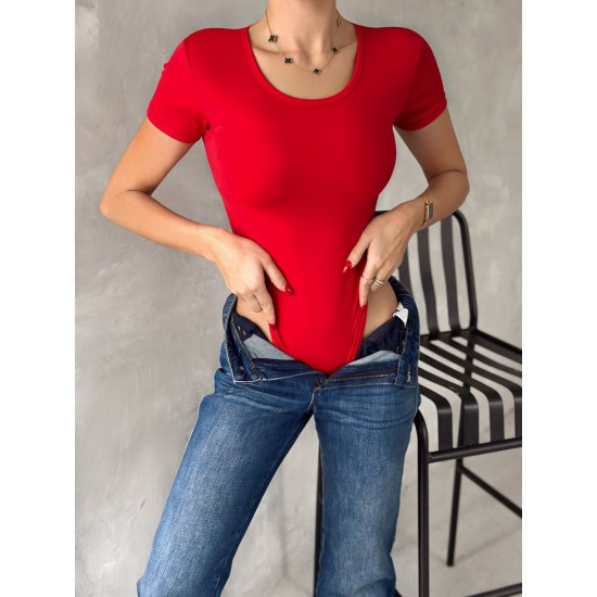 224708 TOPTAN KIRMIZI BODYSUIT