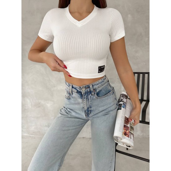 224731 white Crop