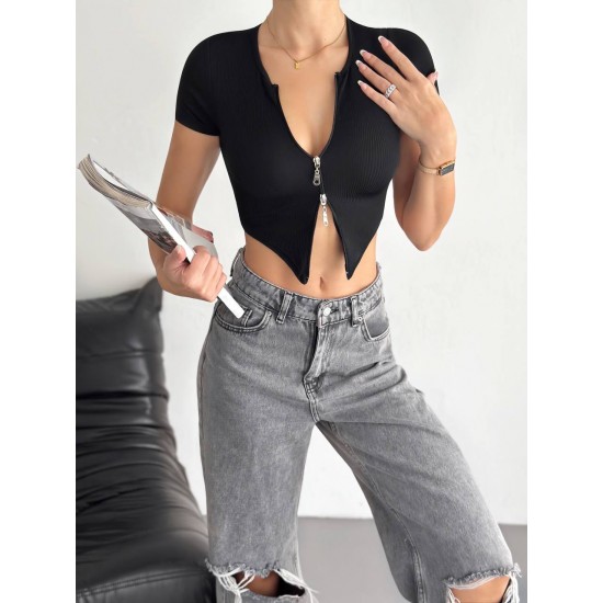 224754 black Crop