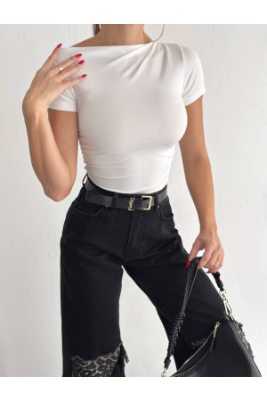 224835 TOPTAN BEYAZ CROP