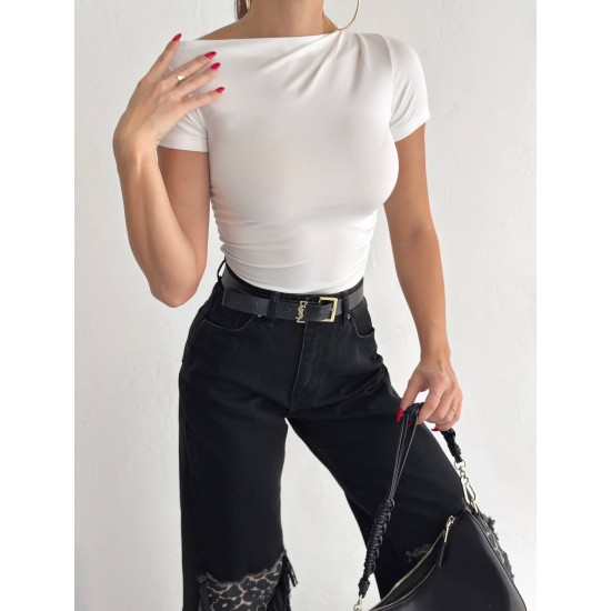 224835 TOPTAN BEYAZ CROP