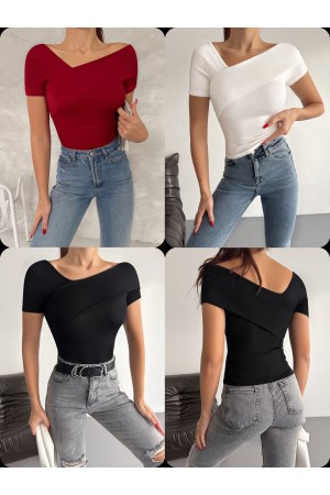 224874 TOPTAN SİYAH CROP