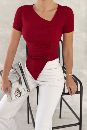 224881 TOPTAN KIRMIZI BLUZ