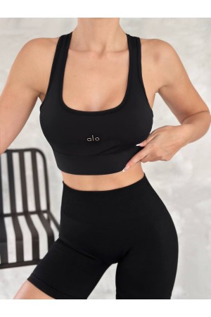 224883 TOPTAN SİYAH CROP