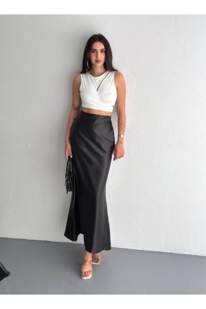 224949 TOPTAN SİYAH ETEK