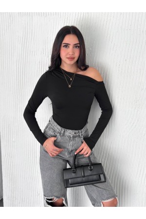 224954 TOPTAN SİYAH BLUZ