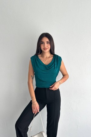 224964 TOPTAN ZÜMRÜT YEŞİL BLUZ