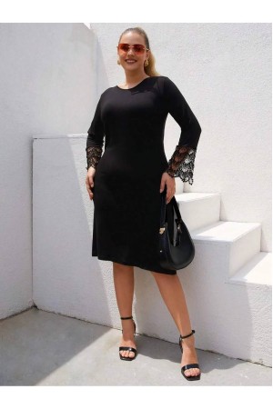 225825 SİYAH ELBİSE