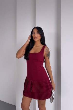 225912 Бургундия ОДЕВАТЬСЯ