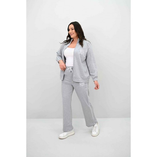 226512 СВЕТЛО-СЕРЫЙ Трек чемодан