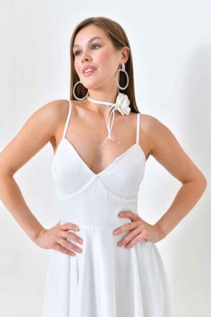 226824 белый Вечернее платье