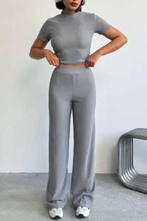 226863 GRİ ETEK TAKIM