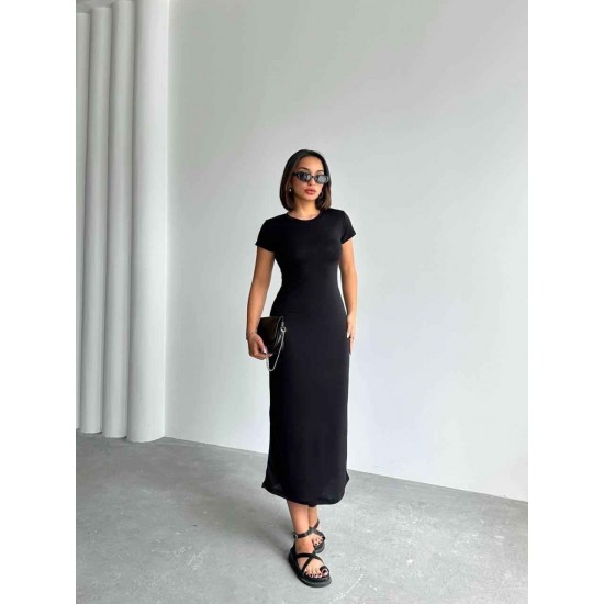 226926 черный ОДЕВАТЬСЯ