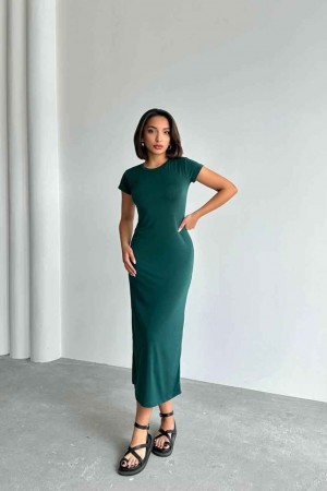 226927 Изумрудно-зеленый ОДЕВАТЬСЯ