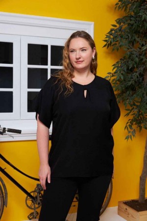 227848 TOPTAN SİYAH BLUZ