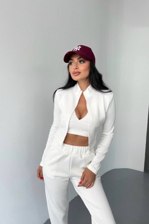 228326 BEYAZ EŞOFMAN TAKIM