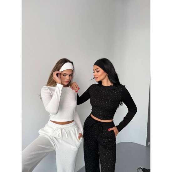 228375 BEYAZ EŞOFMAN TAKIM