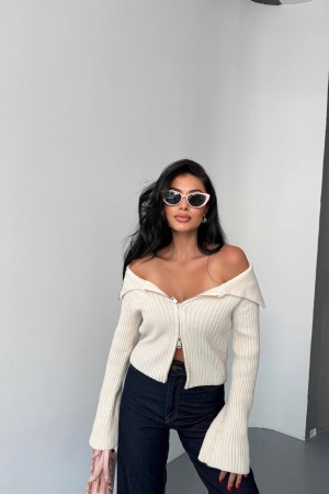 228380 WHITE CARDIGAN