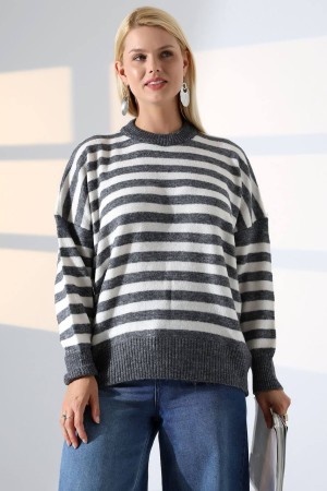 228406 ÇİZGİLİ KAZAK