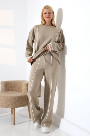 228425 BEJ PANTOLON TAKIM