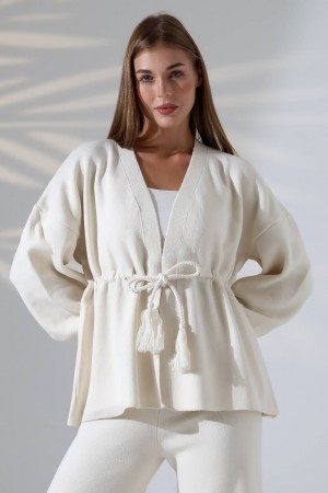 228479 BEYAZ PANTOLON TAKIM