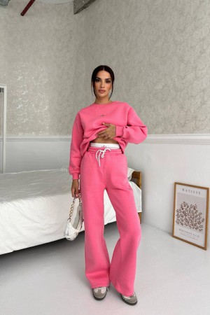 228620 PEMBE EŞOFMAN TAKIM