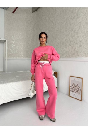 228620 PEMBE EŞOFMAN TAKIM