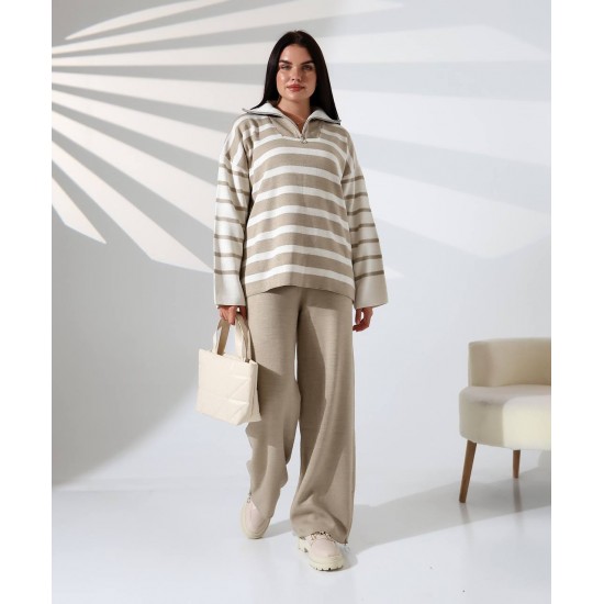 228682 ÇİZGİLİ TAKIM