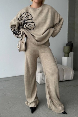 228825 BEIGE Trousers